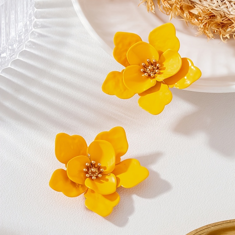 Vibrant Summer Flower Shaped Earrings for Women